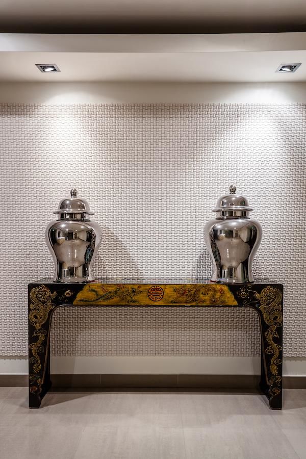 Отель Hotel Cubix Брашов